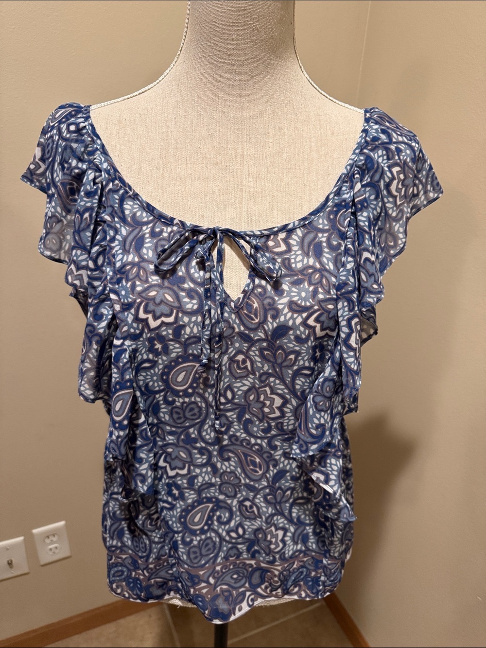 American Eagle Outfitters Blue Paisley Ruffle Tie Front Top